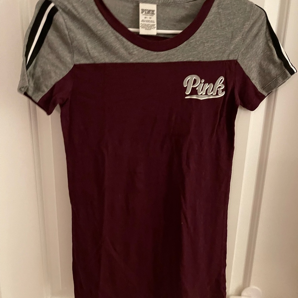 NWOT  Victoria Secret t shirt new without tags